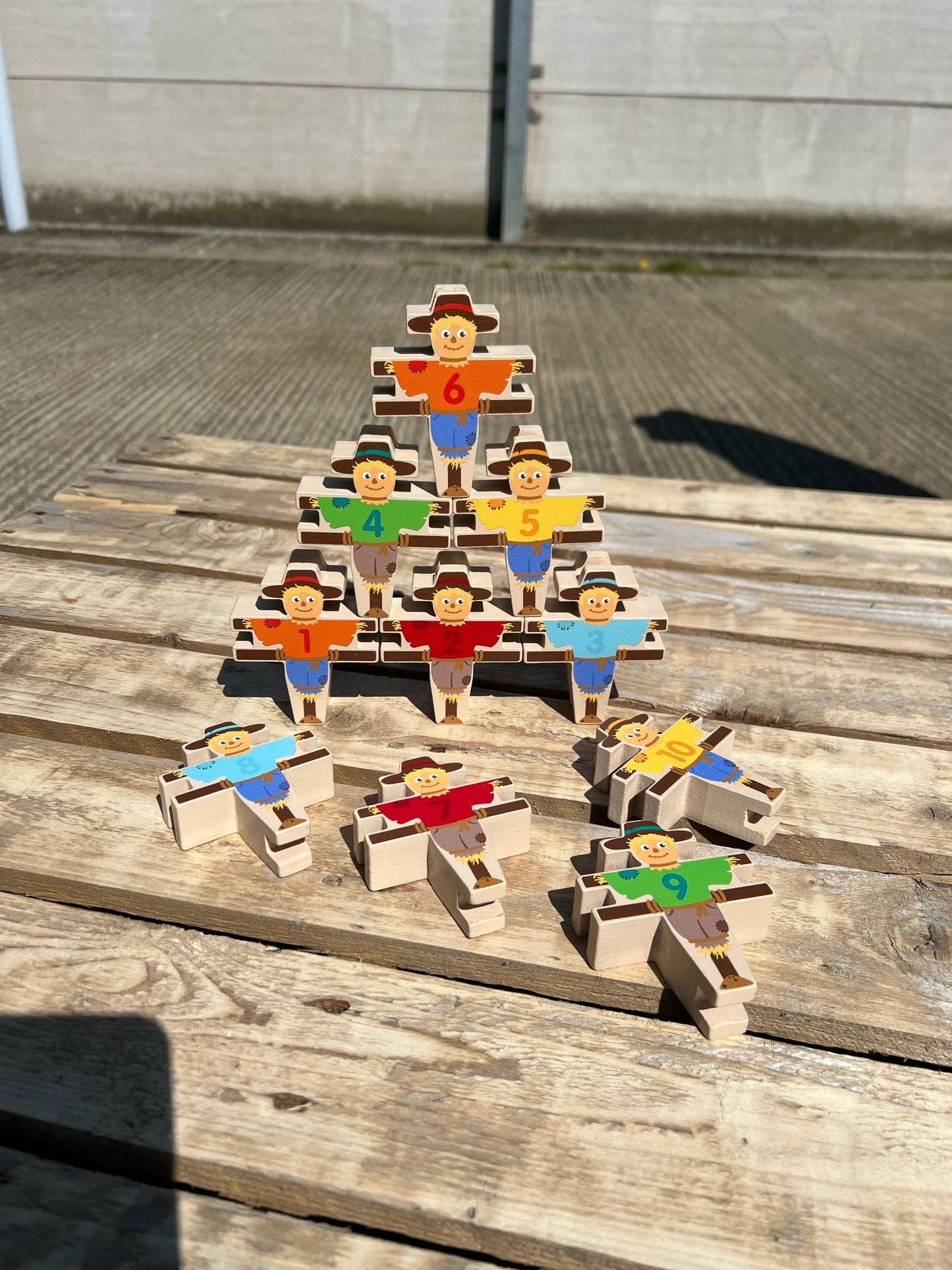 
                  
                    Scarecrow Stacking Game
                  
                