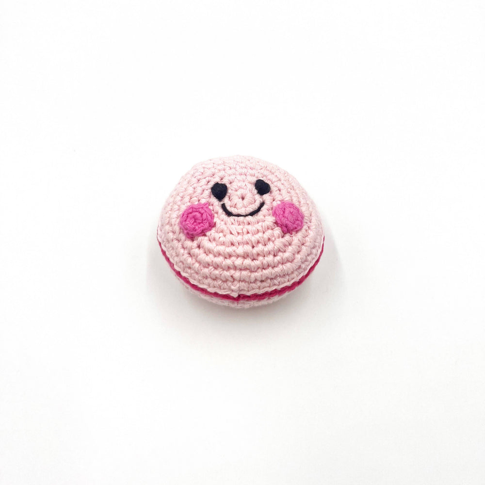 Crochet toy handmade Friendly macaron rattle-strawberry